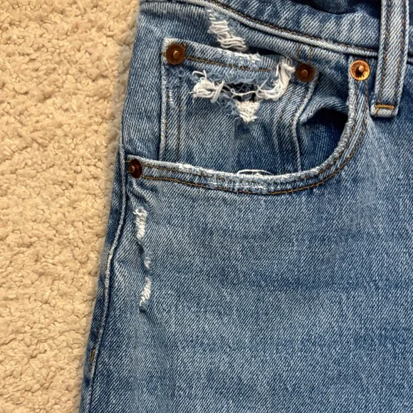 Abercrombie & Fitch Straight-Leg Jeans in Medium Blue Wash - Picture 2 of 8